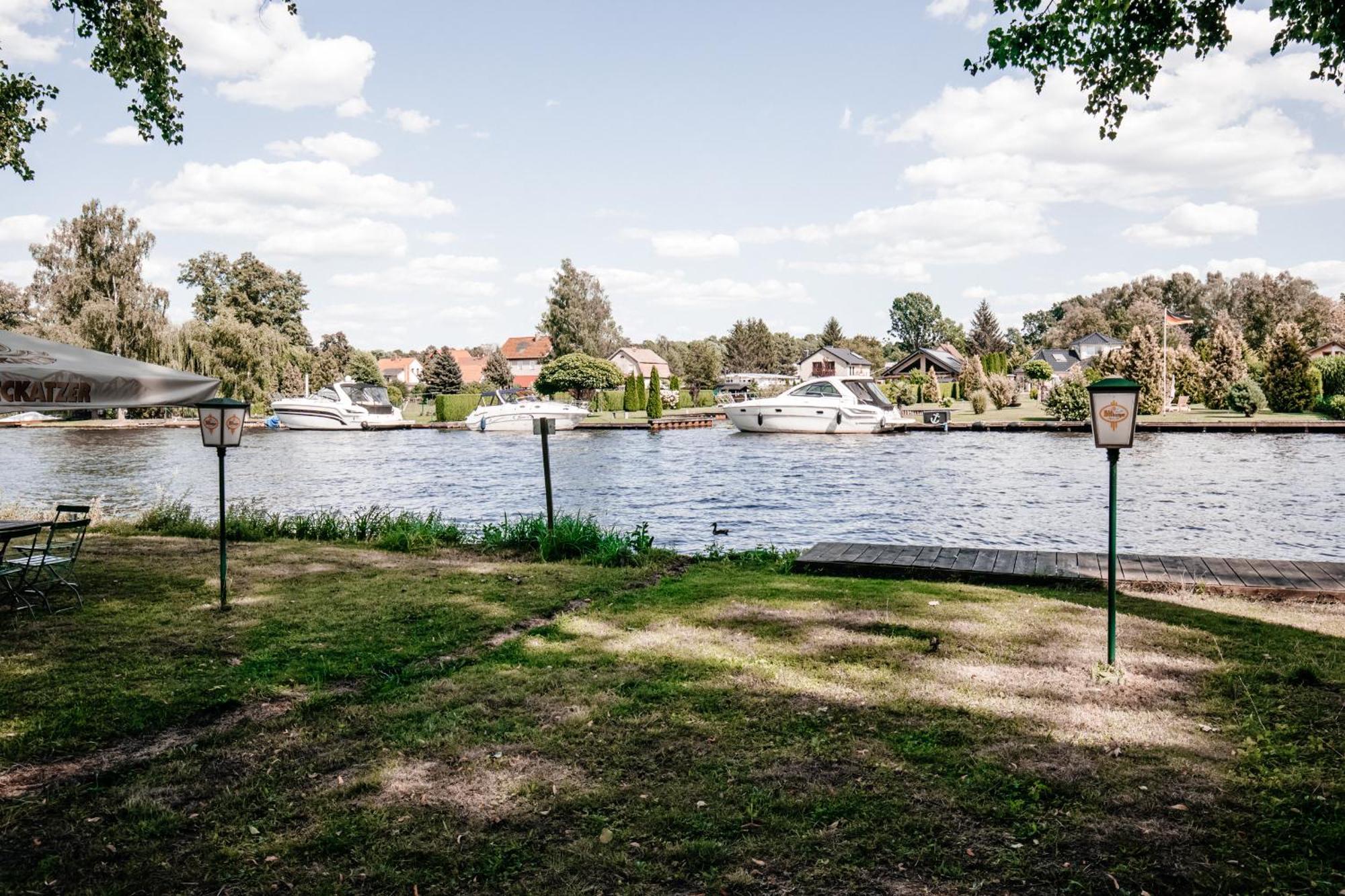 Hotel Am Fluss Heidesee ภายนอก รูปภาพ