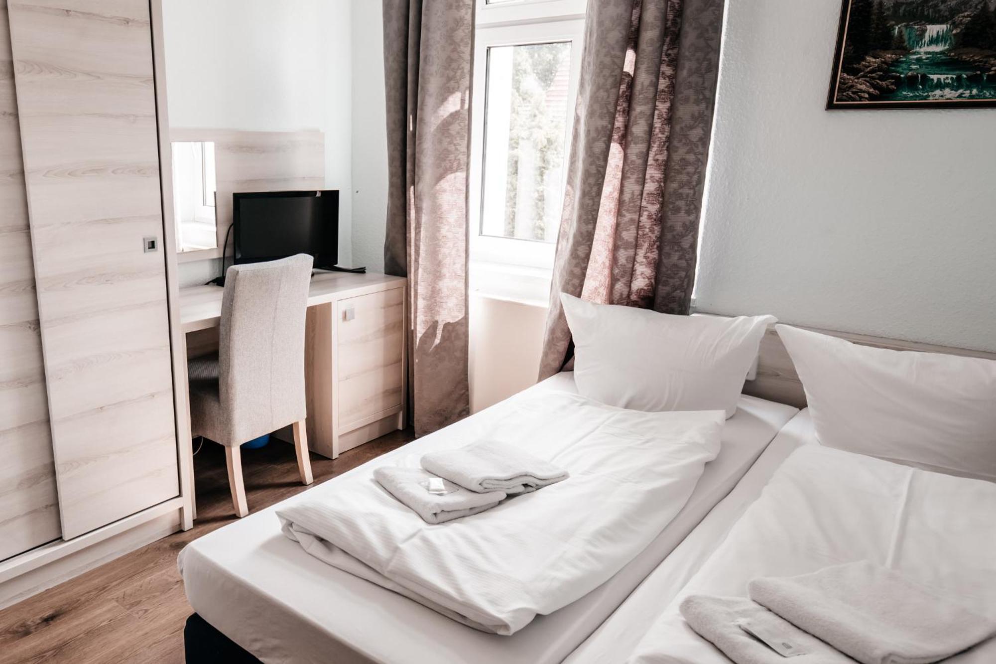 Hotel Am Fluss Heidesee ภายนอก รูปภาพ